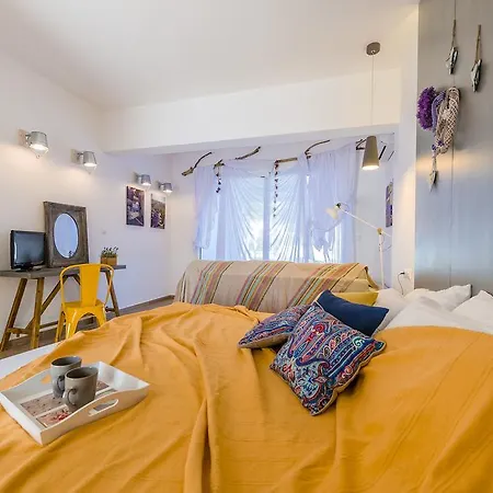 Kouros & (adults Only) Apartman