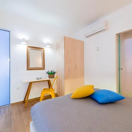 Apartman Kouros & (adults Only) *